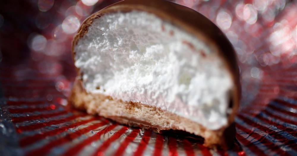 Tunnock's sweet treats punted at TRIPLE the price online amid lockdown shortage - dailyrecord.co.uk - Scotland