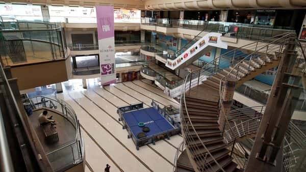 Armed with sanitizers, masks, owners and retailers await state nod to open malls - livemint.com - city New Delhi