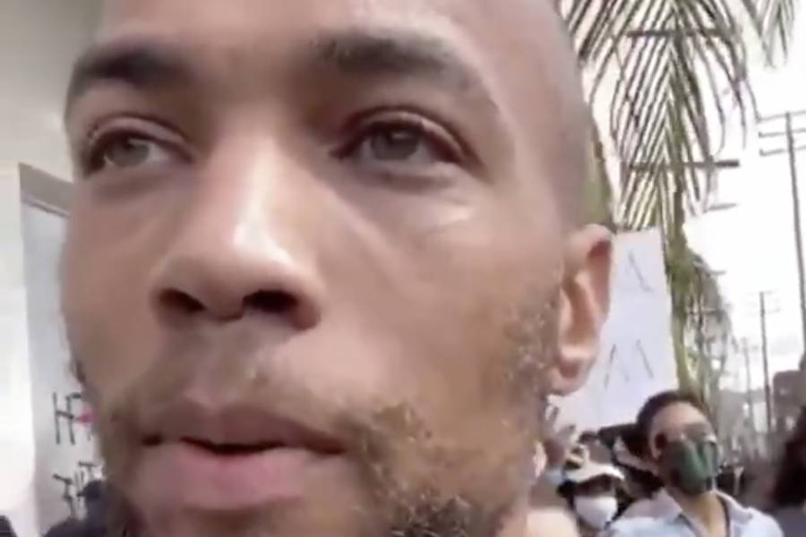 Kendrick Sampson - 'Insecure' Star Kendrick Sampson Injured By Rubber Bullets At LA Protest: 'I'm In Pain' - essence.com - Los Angeles