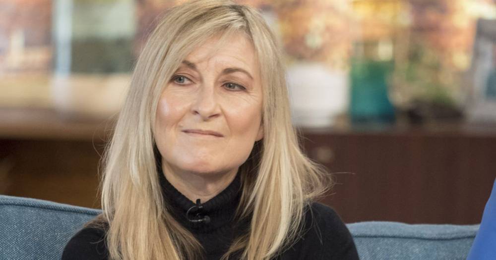 Fiona Phillips - Fiona Phillips was hounded by vicious trolls as coronavirus left her on 'death's door' - mirror.co.uk