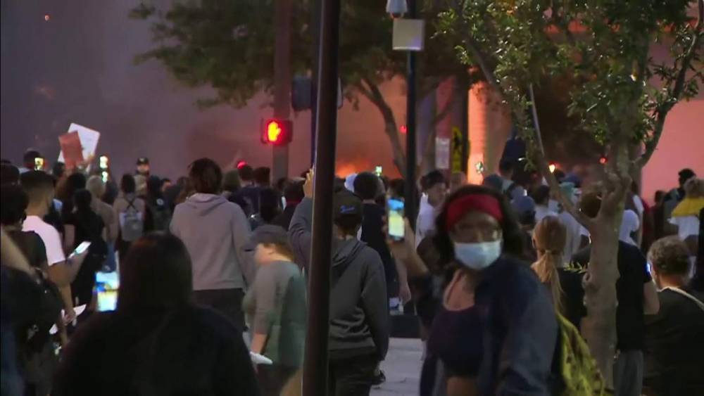 George Floyd - Mike Williams - Cleanup, curfew and injuries following unrest in Florida - clickorlando.com - state Florida - city Tampa - city Jacksonville - city Minneapolis