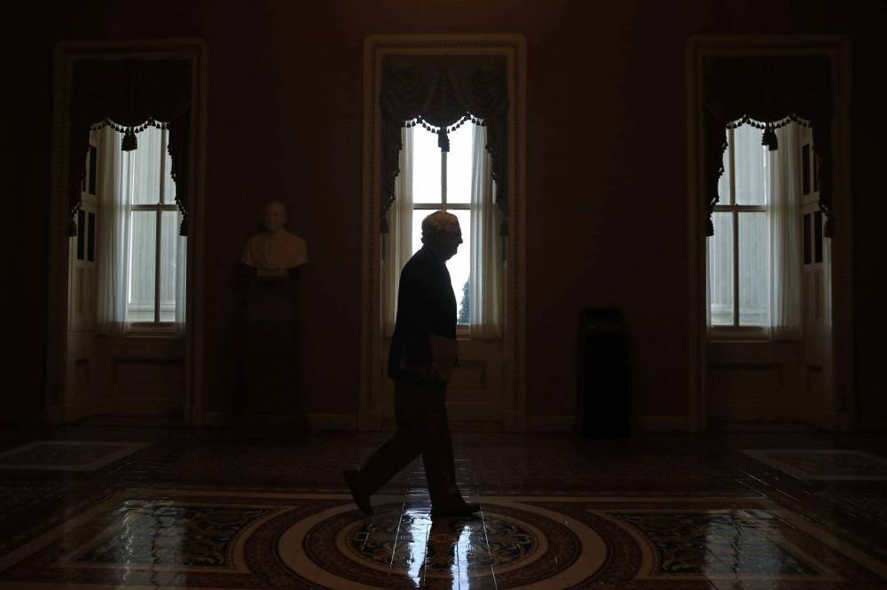 Larry Kudlow - Senate set to re-open as virus risk divides Congress - clickorlando.com - Washington - city Washington