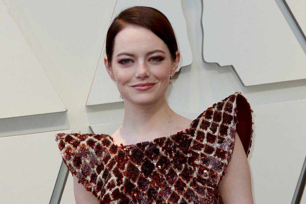 Emma Stone - Emma Stone shares mental health tips in new charity video - hollywood.com
