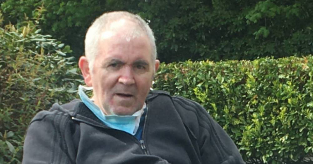 Dad defies odds to become 600th person discharged from Fairfield Hospital after recovering from Covid-19 - manchestereveningnews.co.uk