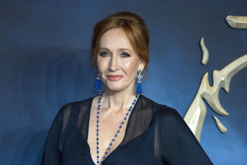 J.K. Rowling donates $1.25 million to charity to mark Harry Potter landmark - hollywood.com
