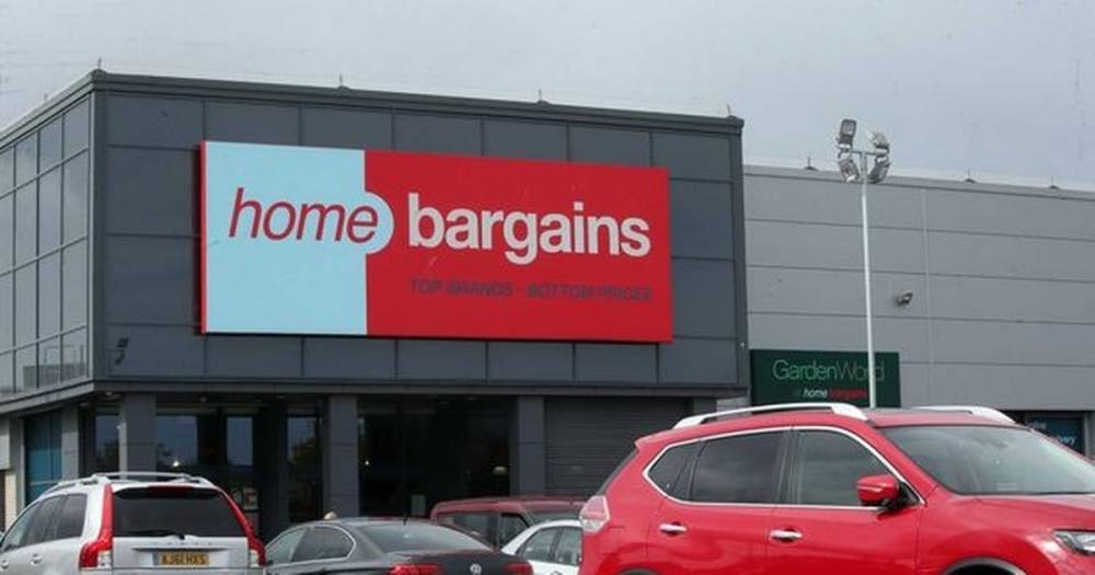 Police called to Home Bargains store as 'staff walk out over social distancing fears' - dailystar.co.uk