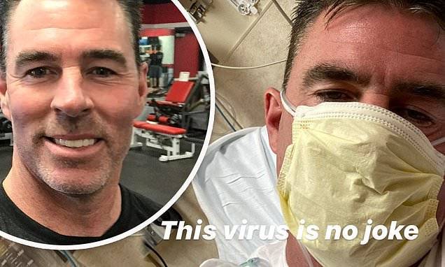 Jim Edmonds - Jim Edmonds donates plasma after recovering from COVID-19 in hope his antibodies will help others - dailymail.co.uk - state Missouri - county St. Louis