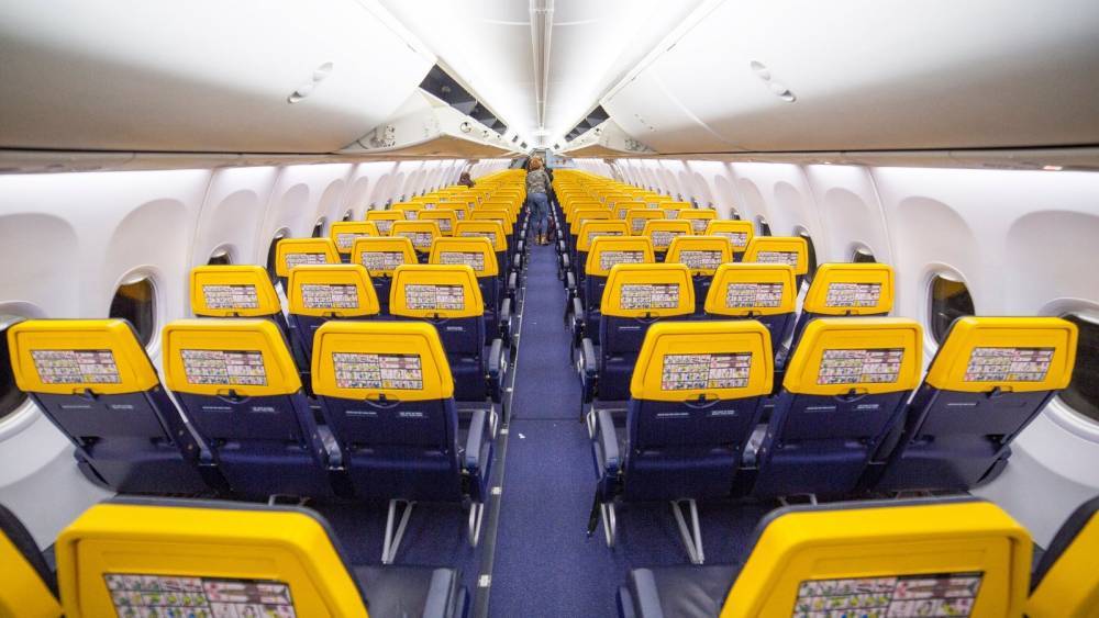 Ryanair passenger numbers sink by 99.6% in April - rte.ie - Eu