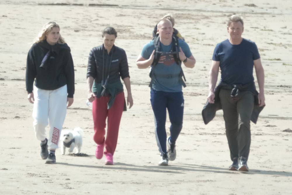 Gordon Ramsay - Gordon Ramsay takes his family for a walk on the beach after being warned for breaking lockdown rules in Cornwall - thesun.co.uk