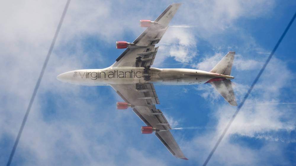 Virgin Atlantic - Virgin Atlantic to cut 3,1500 jobs, stop using Gatwick - rte.ie - Britain