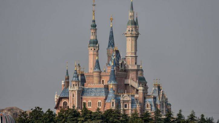 Shanghai Disneyland to reopen May 11 with controlled capacity - fox29.com - city Shanghai
