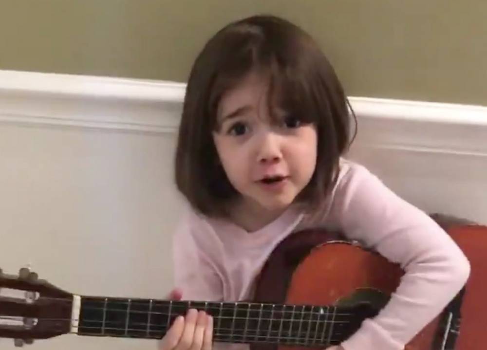 Little Girl’s Viral Song About Buttholes Prompts Celebrity Covers - etcanada.com