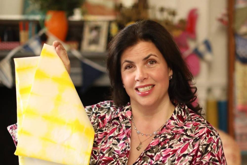 Kirstie Allsopp - Carry On - Kirstie Allsopp accused of risking infecting her village by bringing TV crew to her house - thesun.co.uk