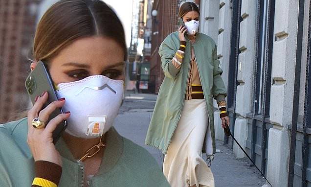 Olivia Palermo - Olivia Palermo continues her 'safety, but make it fashion' ethos - dailymail.co.uk - city New York - Malta