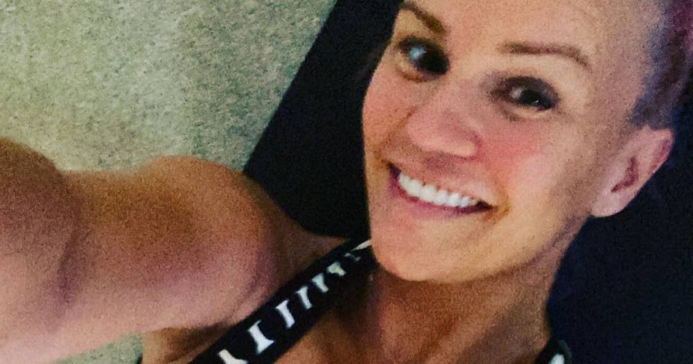 Kerry Katona - Kerry Katona flaunts boobs and toned abs in home workout video during lockdown - dailystar.co.uk