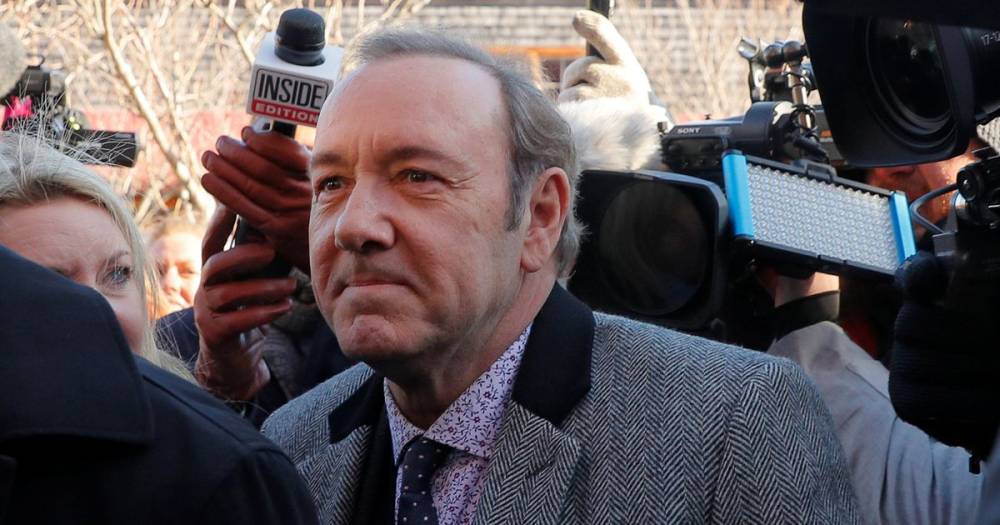 Kevin Spacey - Kevin Spacey speaks out about his treatment over 'painful' sexual assault allegations - mirror.co.uk - Germany