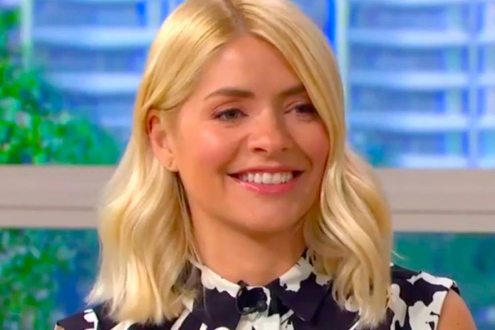 Holly Willoughby - Holly Willoughby reveals she’s suffering from anxiety dreams amid pressure of running This Morning with a ‘tiny crew’ - thesun.co.uk