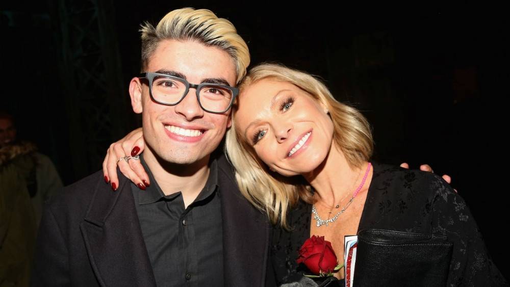 Kelly Ripa - Ryan Seacrest - Kelly Ripa Says Son Michael Has Been Helping Produce 'Live' While They're in Quarantine - etonline.com - New York