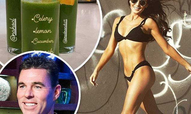 Meghan King - Jim Edmonds - Jim Edmonds' 'threesome' girl Kortnie O'Connor whips up a smoothie inside his dream mansion - dailymail.co.uk - state Missouri - county St. Louis