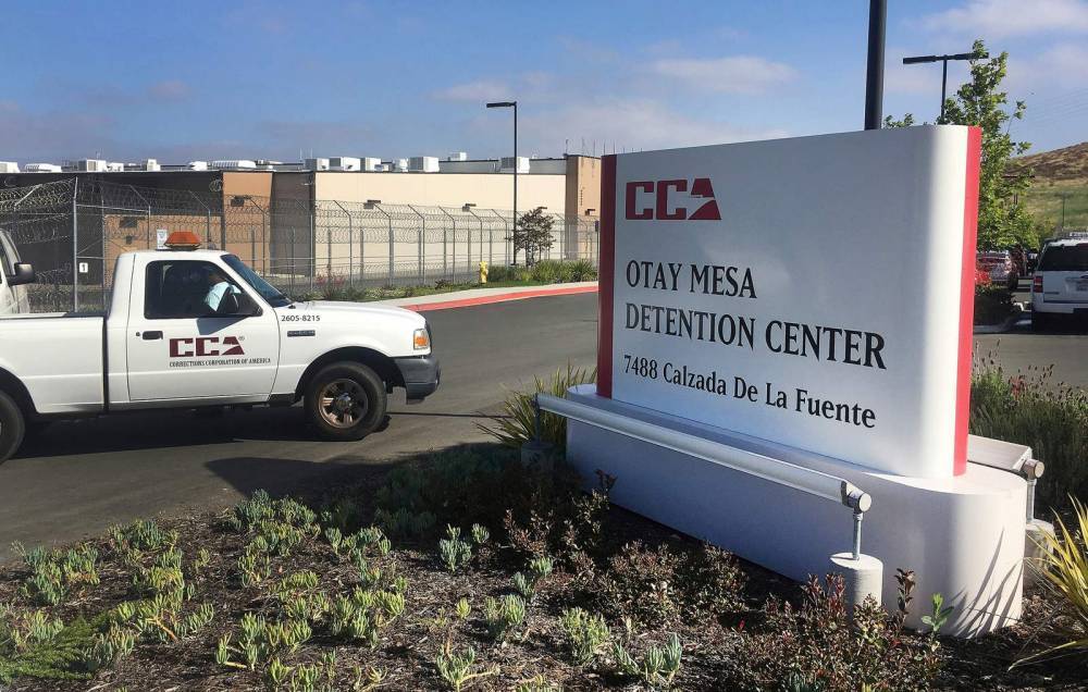 US sees 1st detained immigrant death from coronavirus - clickorlando.com - Usa - county San Diego