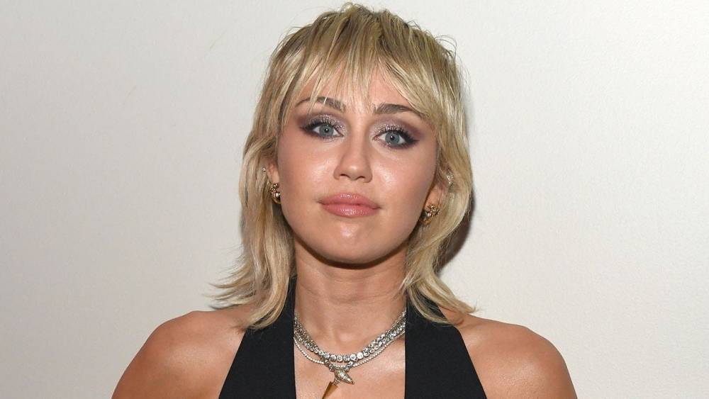 Miley Cyrus Admits Her Privilege Means She Has 'No Idea' What the Coronavirus Pandemic Is Really Like - etonline.com