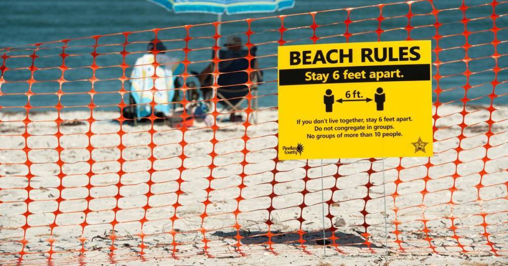 Ron Desantis - People flock to restaurants and beaches as coronavirus lockdown eased in Florida - dailystar.co.uk - Usa - state Florida