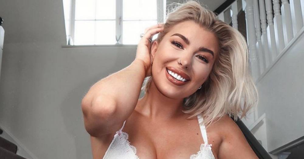 Alex Bowen - Olivia Bowen - Olivia Bowen shares excitement as hot tub arrives – as their house makeover is put on hold - ok.co.uk - city Helsinki