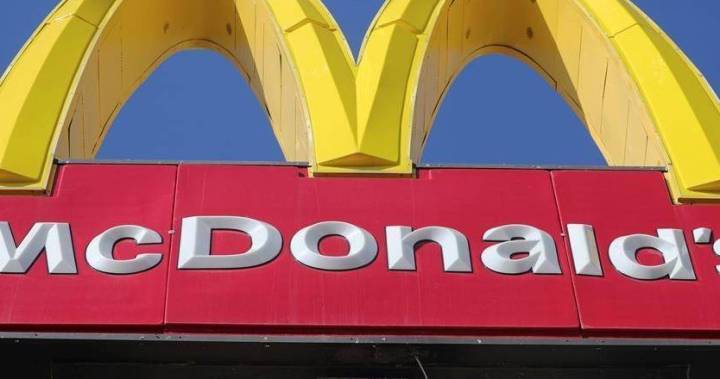 Shots fired, 4 injured at McDonald’s over takeout-only coronavirus rule - globalnews.ca - city Oklahoma City