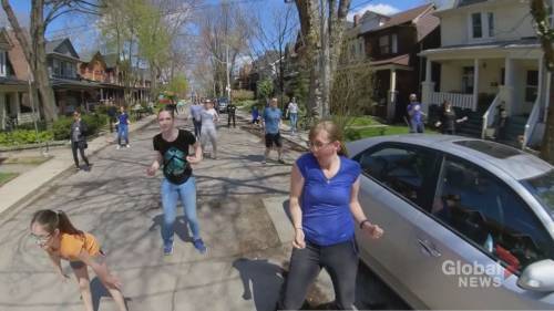 Virtual community Dance-off raises money for Toronto family shelter - globalnews.ca