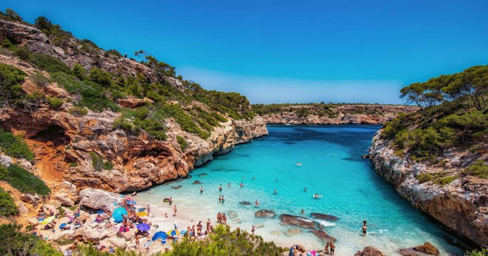 Majorca hotels 'to let tourists back' in u-turn – but Germans welcomed before Brits - dailystar.co.uk - Austria - Germany - Spain - Britain