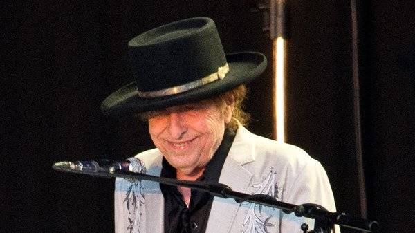 Bob Dylan announces new album Rough And Rowdy Ways - breakingnews.ie