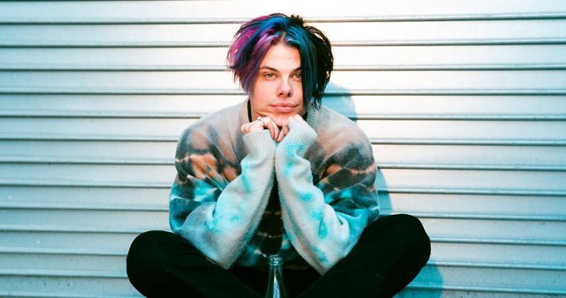 Yungblud interview: "Out of dark times comes hopeful art" - officialcharts.com - Los Angeles
