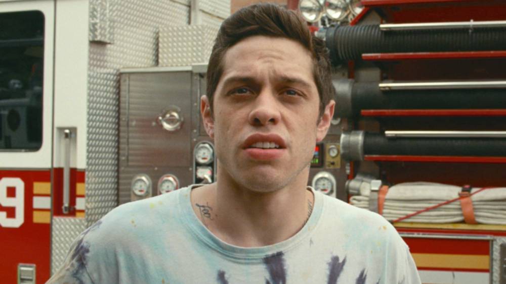 Pete Davidson - Judd Apatow - Bill Burr - Scott Davidson - Steve Buscemi - Maude Apatow - Pete Davidson's Life Story Gets the Judd Apatow Treatment in 'The King of Staten Island' Trailer - etonline.com - county Island - county King - city Staten Island, county King