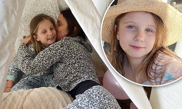 Bethenny Frankel - Bethenny Frankel shares rare photos of daughter Bryn as they celebrate 10th birthday - dailymail.co.uk