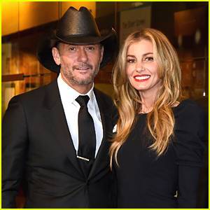 Tim Macgraw - Tim McGraw Dishes On Quarantine Life With Wife Faith Hill: 'We're Doing Well' - justjared.com - city Nashville