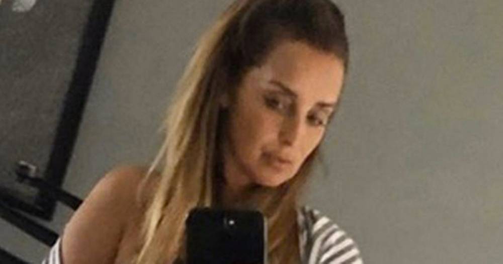 Jamie Redknapp - Louise Redknapp - Louise Redknapp peels back shirt to show off teeny sports bra and impressive abs - dailystar.co.uk
