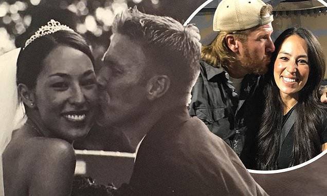 Chip Gaines - Chip Gaines calls wife Joanna the 'girl of my dreams' - dailymail.co.uk