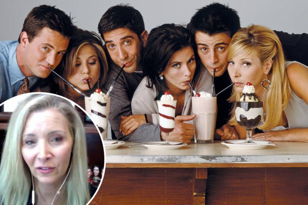 Jimmy Kimmel - Monica Geller - Matthew Perry - Lisa Kudrow - Rachel Green - Chandler Bing - Phoebe Buffay - Lisa Kudrow claims Friends crew searched her car every night after filming – fearing she’d stolen items from set - thesun.co.uk