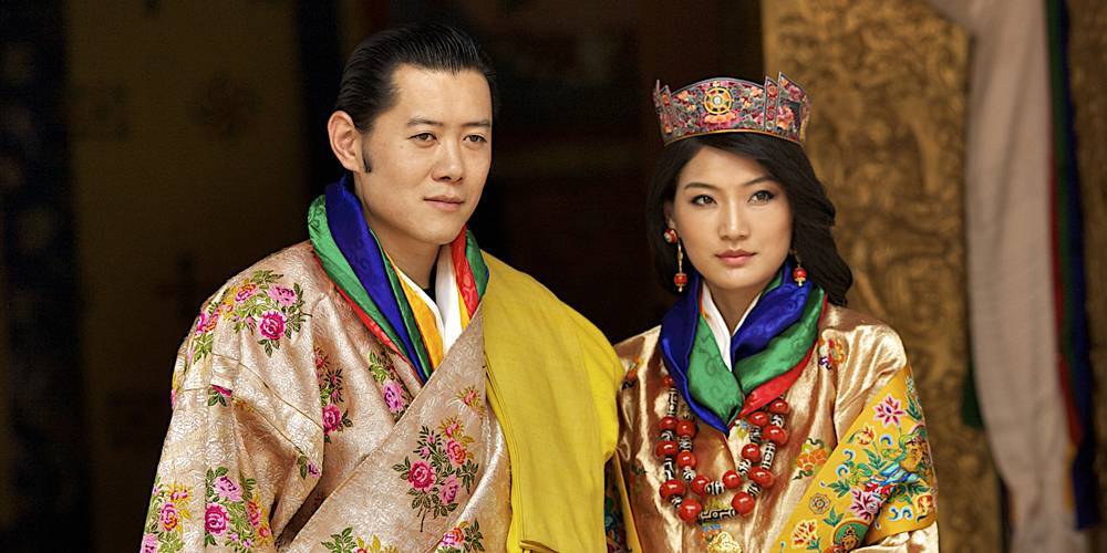 Royal Family - Bhutan's King Jigme & Queen Jetsun Share First Images Of Second Born Child - justjared.com - Bhutan - county King And Queen