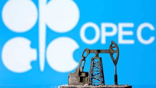 Opec+ to discuss extending oil cuts in meeting to be held sooner than planned - livemint.com - Saudi Arabia - county Gulf