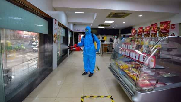 Bengaluru: Malls, eateries limping back to life - livemint.com - India