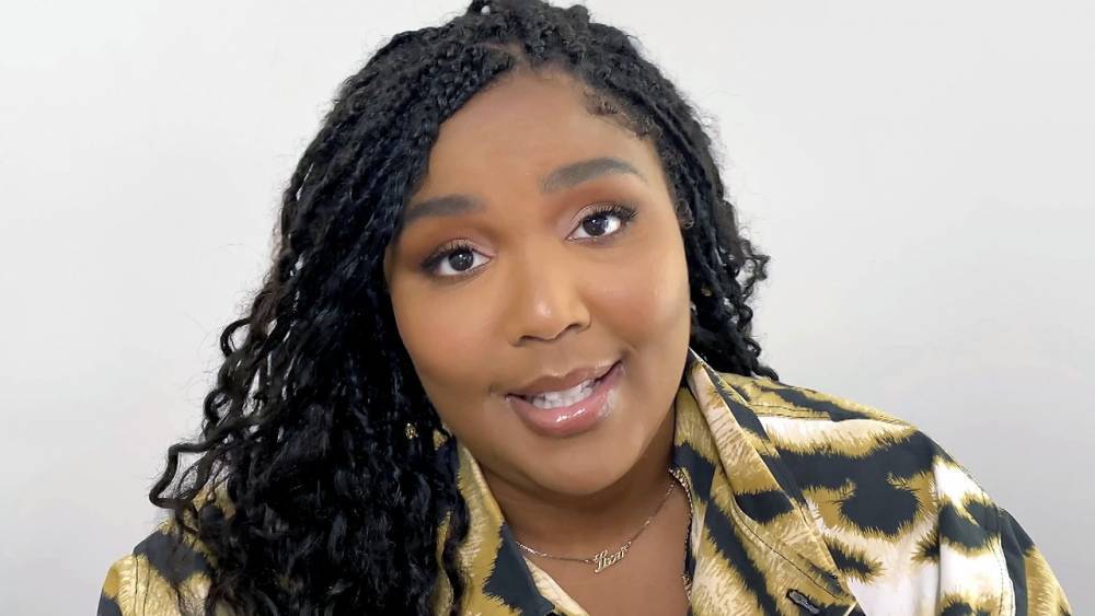 Lizzo Obliterated Body-Shamers in Her New Workout Video, and It's Going Viral - glamour.com