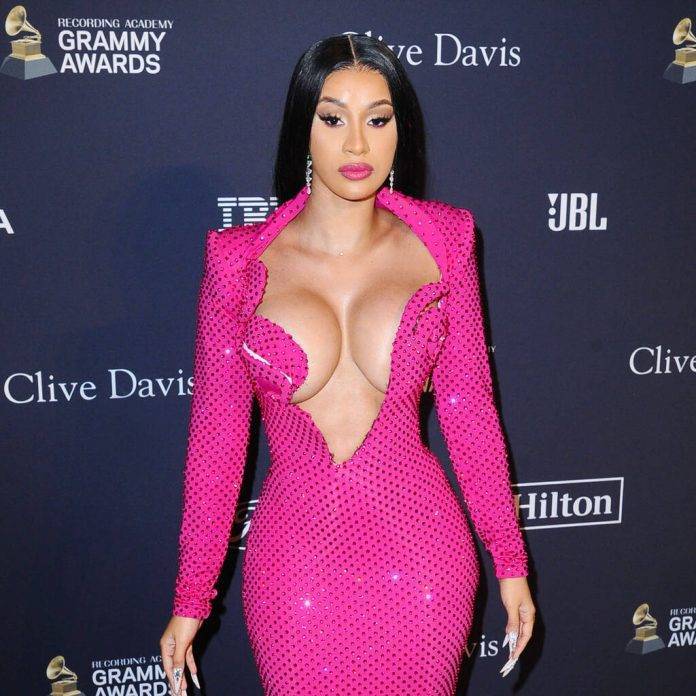 Cardi B grossed out by peeling tattoo - peoplemagazine.co.za