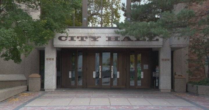 Coronavirus: Saskatoon City Hall partially reopening June 15 - globalnews.ca - county Hall