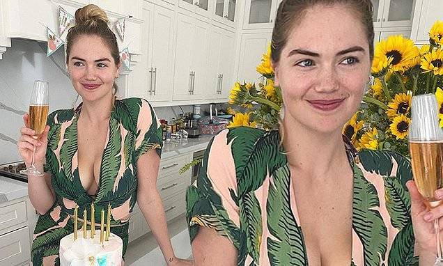 Kate Upton - Kate Upton shows off knockout curves in plunging dress on 28th birthday - dailymail.co.uk