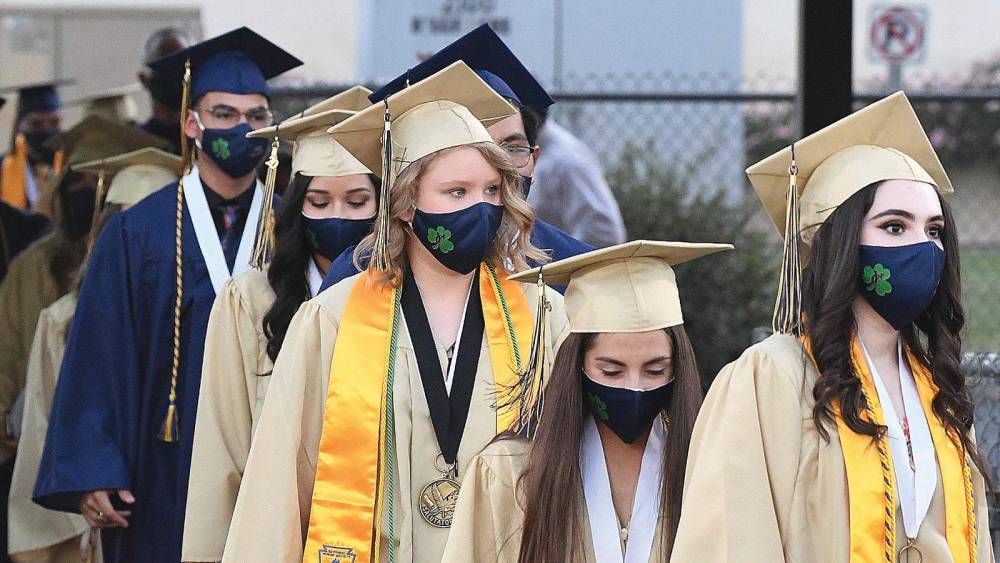 Cap, gown and mask: Lake County holds in-person graduation ceremonies - clickorlando.com - state Florida - county Lake