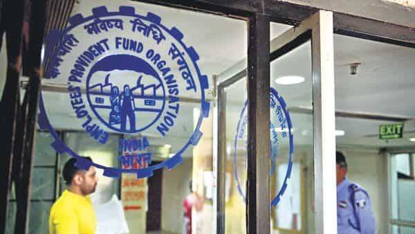 EPFO to use Common Service Centres for life certification of pensioners - livemint.com - city New Delhi - India