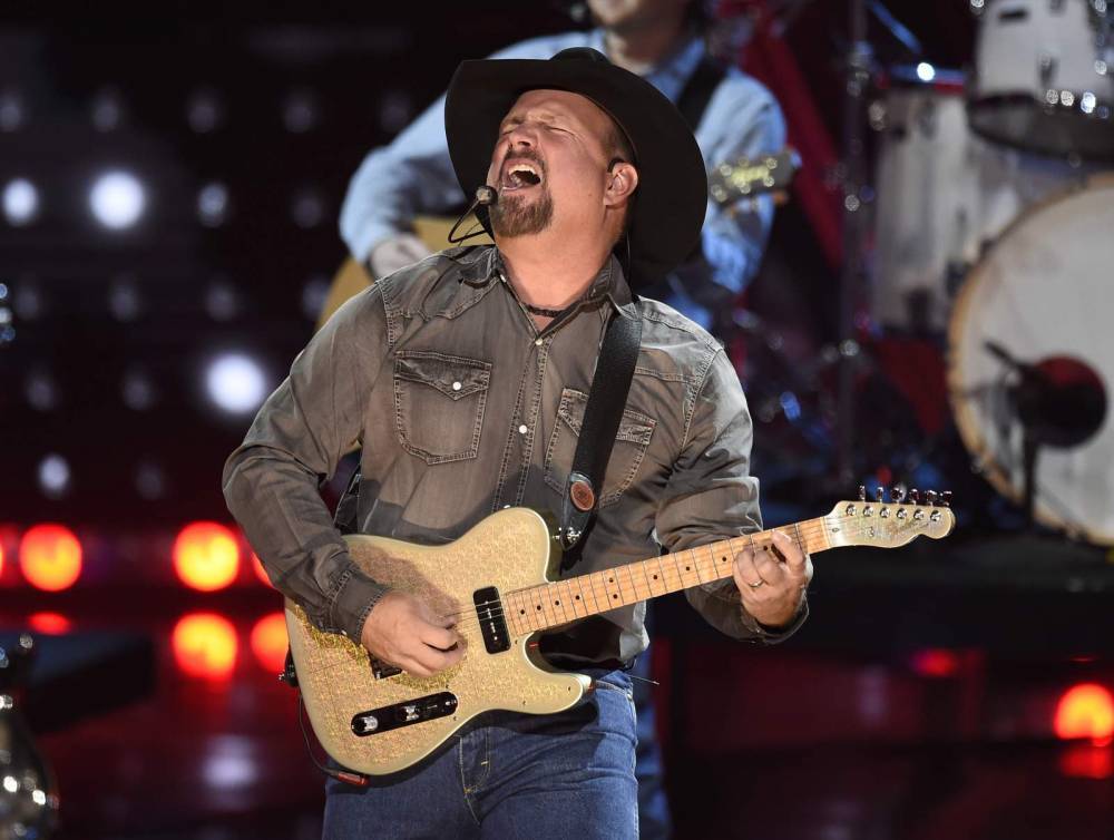 Garth Brooks - Garth Brooks concert to be played at 300 drive-in theaters - clickorlando.com - state Tennessee - city Nashville, state Tennessee