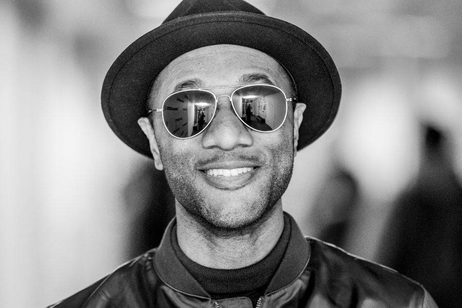 Aloe Blacc Partners With Music Unites To Send Off Compton Class 2020 - essence.com - New York - Los Angeles - city Chicago