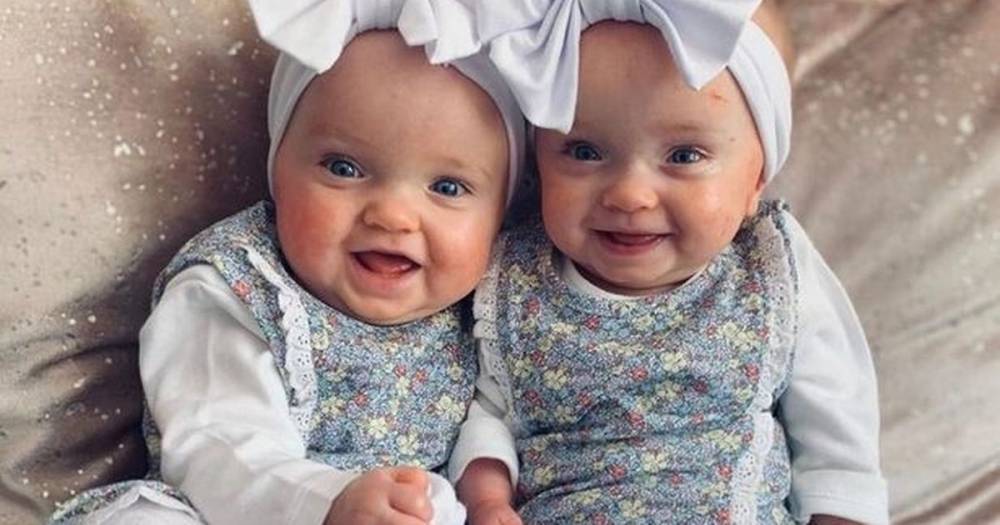 Twins born weighing 3lbs between them sent home on their due date - mirror.co.uk - city Newcastle